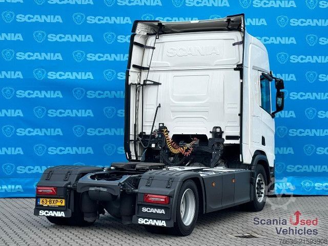 Volume tractor unit Scania R 460 A4x2EB MEGA FULL AIR RETARDER DIFF-L S2