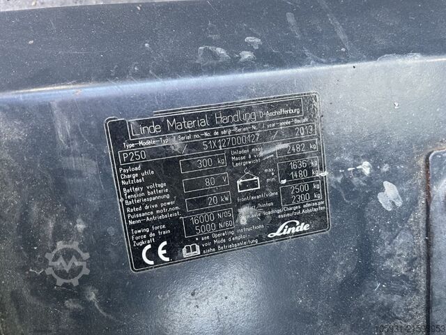 Trekker voor sleepwerk Linde P250