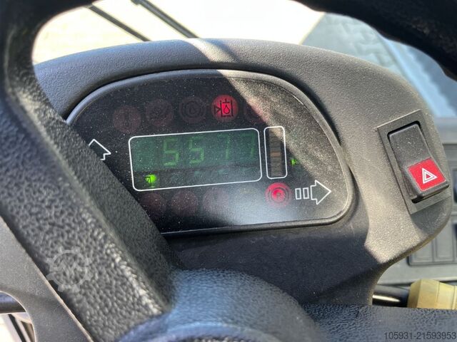 Trekker voor sleepwerk Linde P250