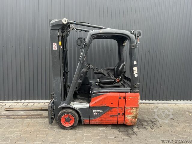 Elektrische vorkheftruck 3 wielen Linde E16-02