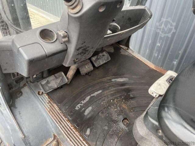 Diesel vorkheftruck Linde H30D-02