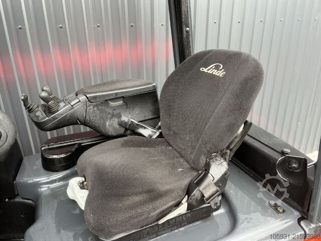 Elektrische vorkheftruck met 4 wielen Linde E20PH-02