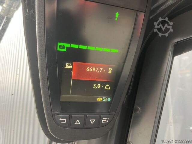 Elektrische vorkheftruck 3 wielen Linde E16L-02