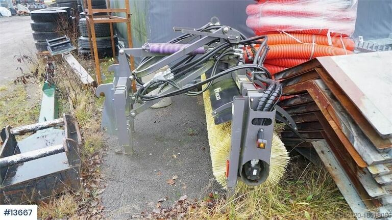 Machine de chantier Holms SL-2.5 sweeper