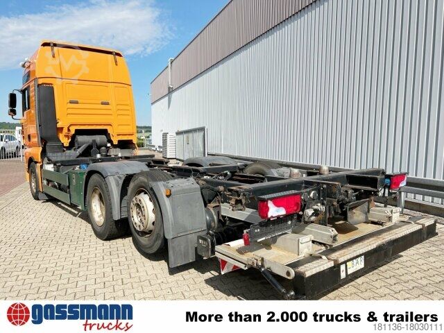 Wissellaadbak vrachtwagen MAN TGA 26.440 6X2-2 LL, Intarder, Liftachse, LBW BÄR