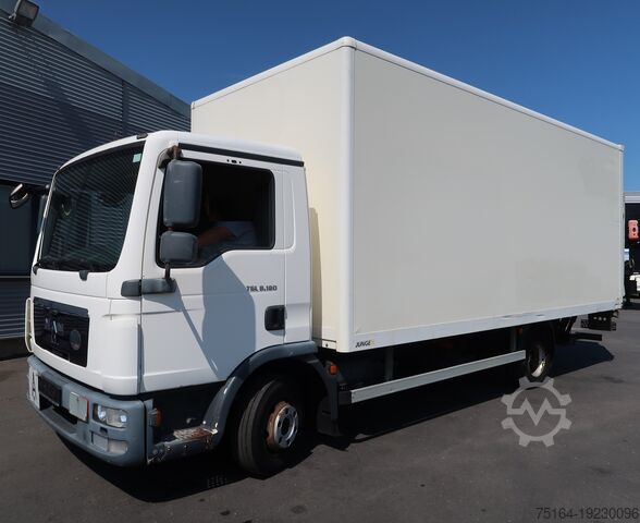 βαλίτσα MAN 8.180 BL 4x2 Koffer