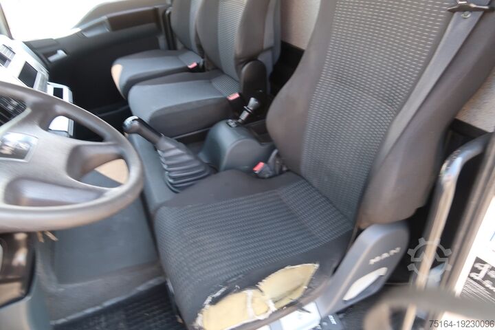 βαλίτσα MAN 8.180 BL 4x2 Koffer