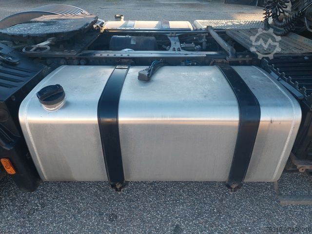 Volumen SZM FORD F-Max 1850 LL