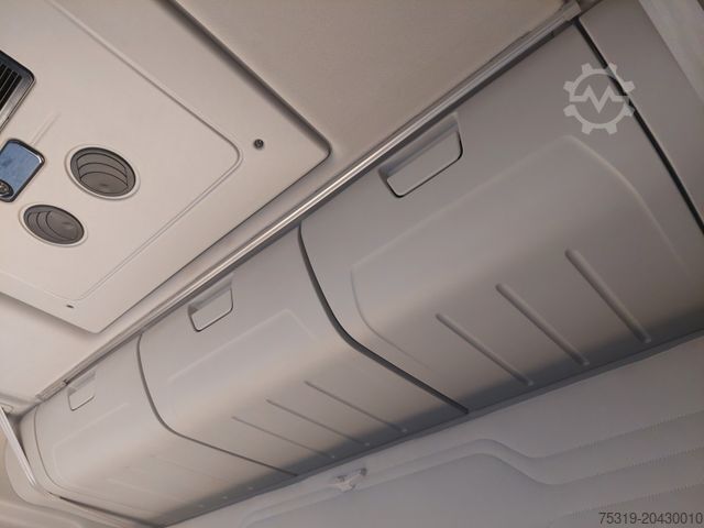 Volumen SZM FORD F-Max 1850 LL