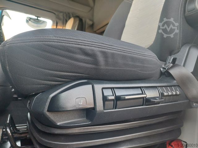 Volumen SZM FORD F-Max 1850 LL