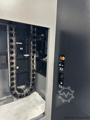 Horizontaal bewerkingscentrum Nidec OKK HM 6300