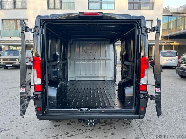 Minibus FIAT Ducato 35 L2H1 Automatik AHK CarPlay RüKa Navi