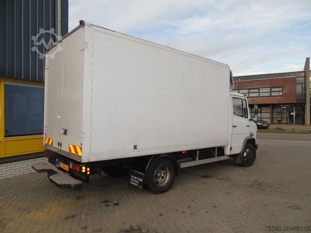 Bőrönd Mercedes-Benz Vario 813 811 + MANUAL + EURO 1