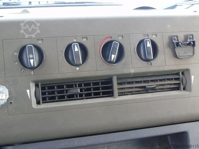 Bőrönd Mercedes-Benz Vario 813 811 + MANUAL + EURO 1