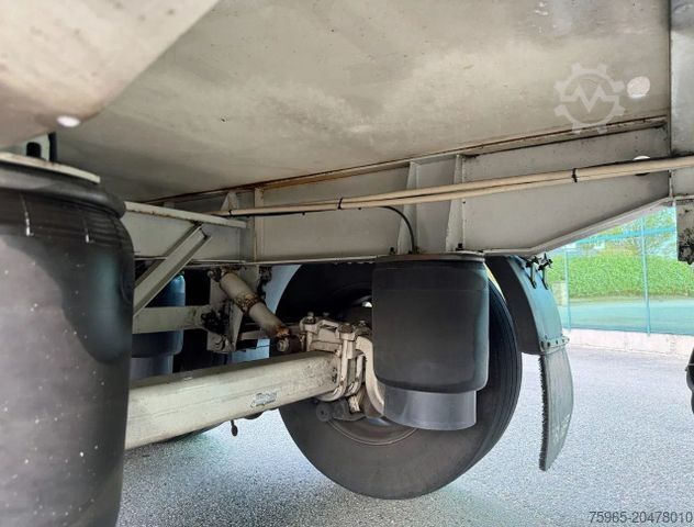 Naczepa chłodnia Burg VAN BEURDEN ISOLATED BOX HYDRAROLLS CARRIER