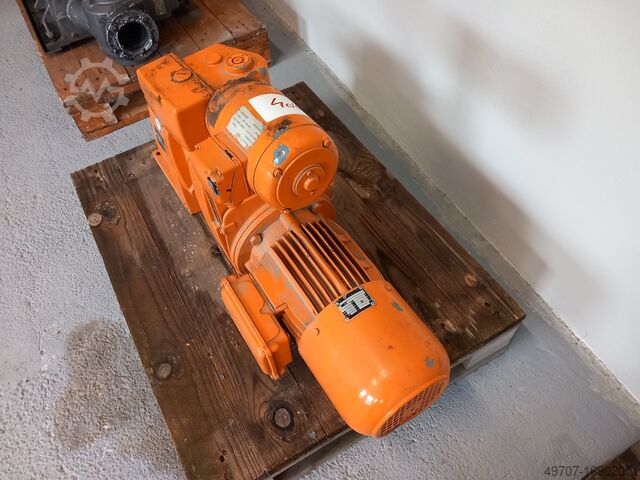 Silnik elektryczny Getriebebau NORD 32-RV30-90 L/8-2 BRE16 