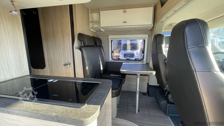 Caravan/camper Fiat Weinsberg Carabus 600 K | 4 Posti Letto | Completamente Attrezzato