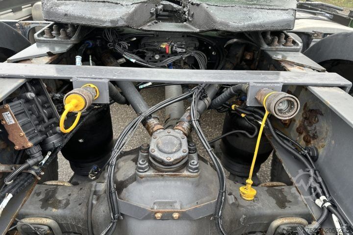 Standard tractor unit Volvo FH-460 4x2T Kipphydraulik / Swiss-Vehicle