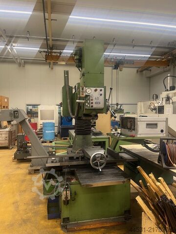 Yüksek hızlı radyal matkap makinesi HKS HKS 40