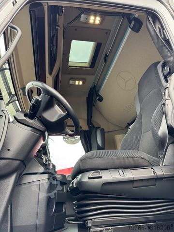 Flaklastbil med kapell MERCEDES-BENZ ACTROS 2545 / GIGA / RETARDER  / LENKACHSE / LBW