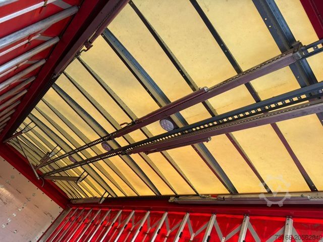 Vrachtwagen met bakwagen MERCEDES-BENZ ANTOS 2540 L Getränke 6,95 m LBW 2 T*AHK*LENK