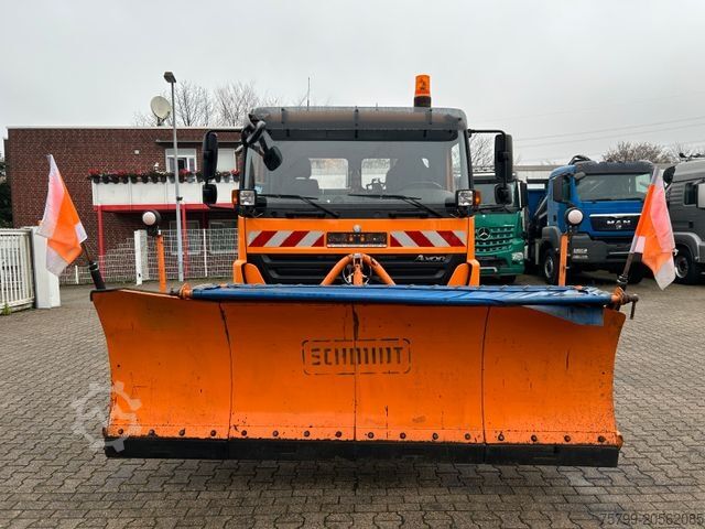 Kroghejselastbil MERCEDES-BENZ 1824 Axor Abroller mit Schneeschild und Streuer
