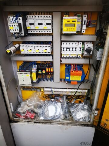 Torno paralelo VDF-BOEHRINGER DUE 560