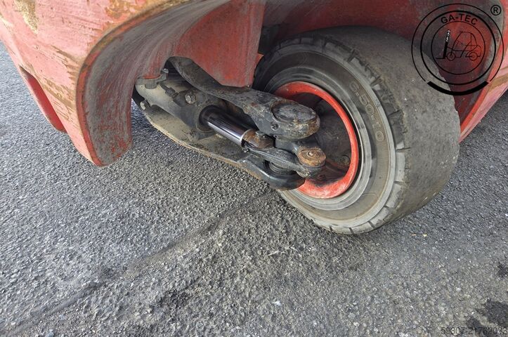 LPG targoncák Linde H25T-02