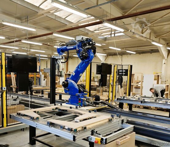 Robot voor het assembleren van meubelframes NC-R ADVANCED ROBOTICS Robot do zbijania stelaży