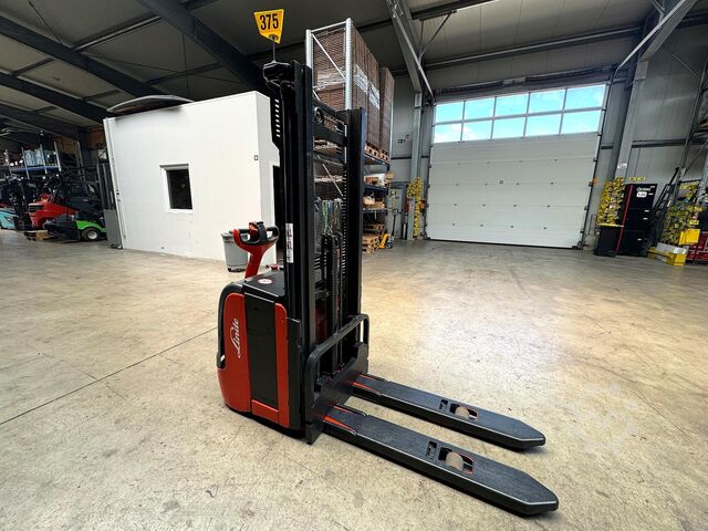 2019 Servizio + UVV 06/2027 3.822 ore Linde L16i