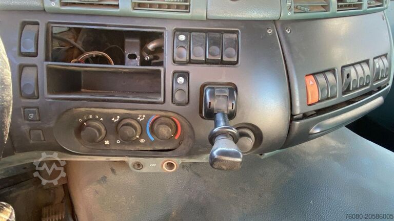 Chassis med førerhus DAF CF 85.380 (EURO 3 / MANUAL GEARBOX / BOITE MANU...