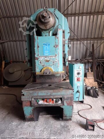 Excentrisk pres ZTS Kosice LE 250C