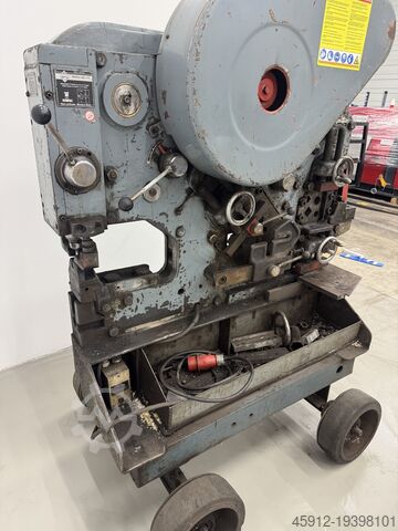 Ψαλίδια χάλυβα προφίλ MUBEA KBL 11 N