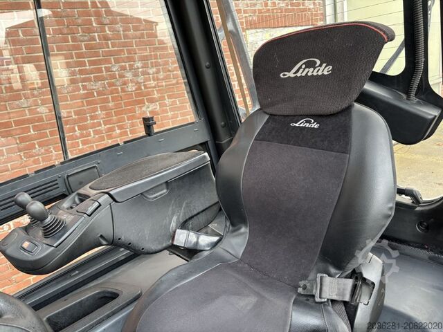 Elektrisk 4 -hjulet gaffeltruck Linde E30HL-01/600