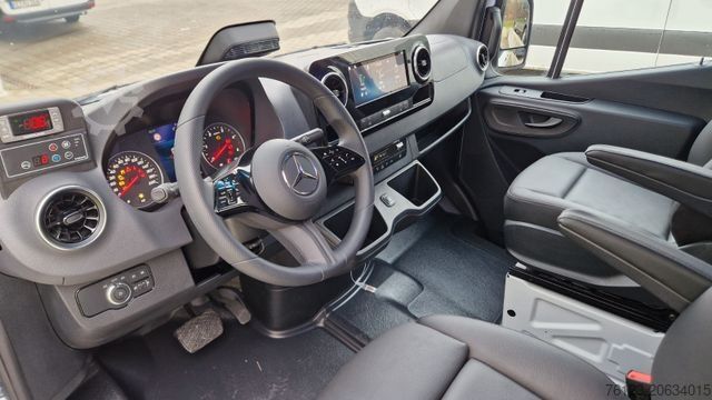 Miniautocarro MERCEDES-BENZ Sprinter Lord Comfort 12 Sitzer In Stock