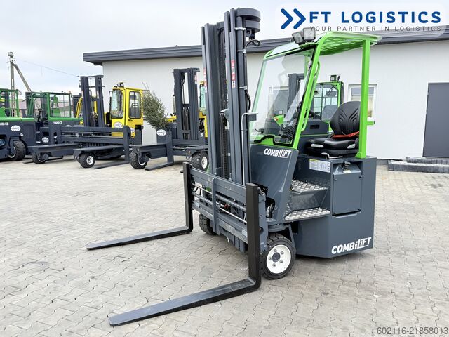Carrello elevatore a 4 direzioni Combilift CB3000 DIESEL TRIPLEX 5550 SIDE SHIFT