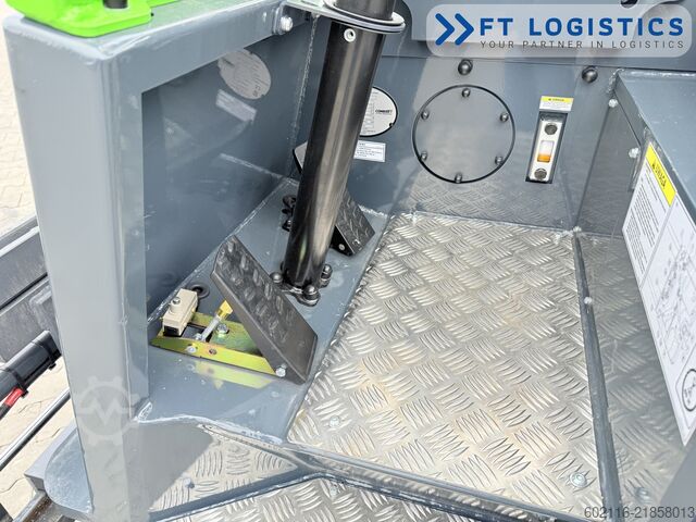 Carrello elevatore a 4 direzioni Combilift CB3000 DIESEL TRIPLEX 5550 SIDE SHIFT