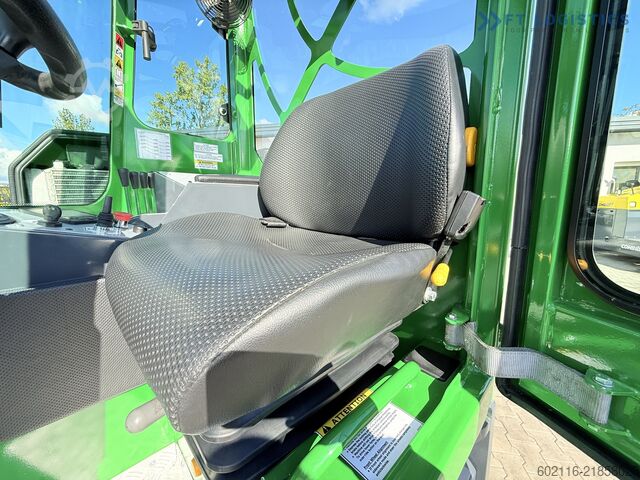 Stivuitor cu patru direcții Combilift C4500 DIESEL 4900 TRIPLEX FREE-LIFT TOP1
