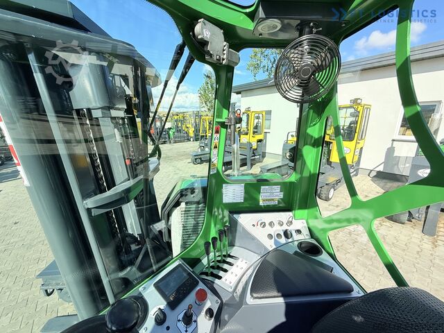 Stivuitor cu patru direcții Combilift C4500 DIESEL 4900 TRIPLEX FREE-LIFT TOP1