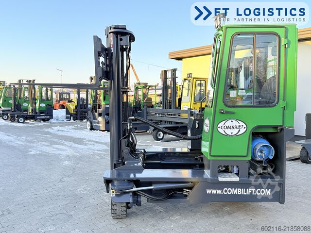 Wózek widłowy czterokierunkowy Combilift C4000 GAS TRIPLEX 5550 FREE LIFT CABIN