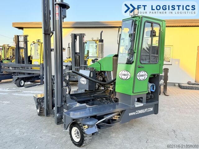 Wózek widłowy czterokierunkowy Combilift C4000 GAS TRIPLEX 5550 FREE LIFT CABIN