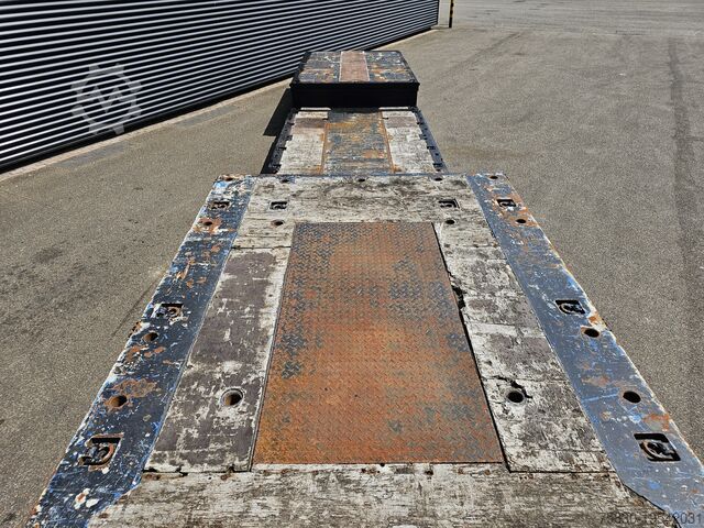 Dieplader Meusburger MPG 3 / LOW BED / EXTENDABLE / 3 x STEERING AXLE