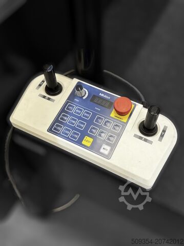 Souřadnicový měřicí stroj Mitutoyo Crysta-APEX S7106