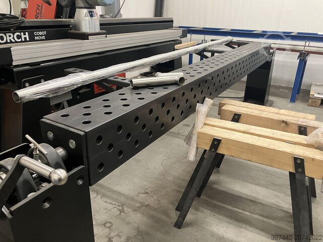 Svařovací robot Lorch Cobot UR10e + S5-RoboMIG XT