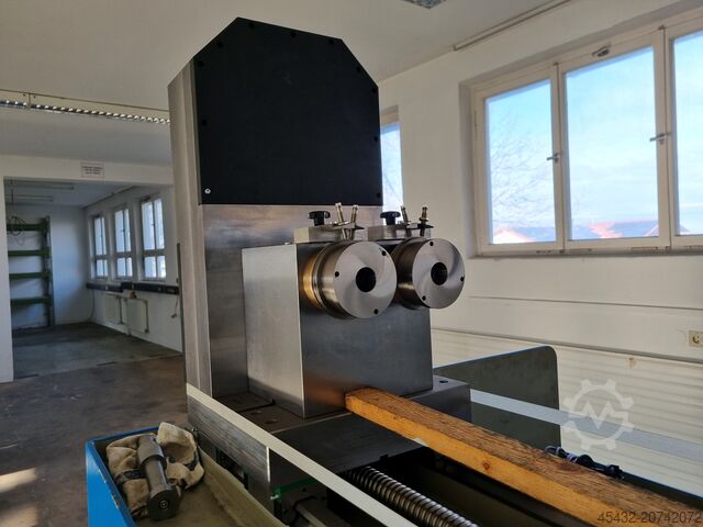 Dvouvřetenový hlubokovrtací stroj SFT 2-spindlig