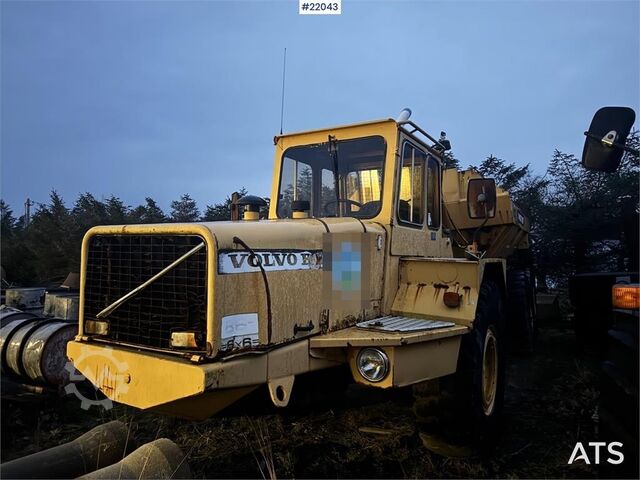 Dumper Volvo 861 6x6 Dump Truck.