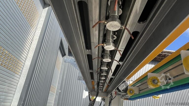 LC-T1 reinigingsunit (boven) met voedingskanaal Wood IQ Lohmeyer LC-T1