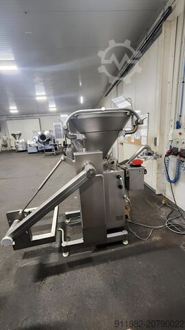 Vleesverwerkingsmachine VEMAG Poussoir Robby 2