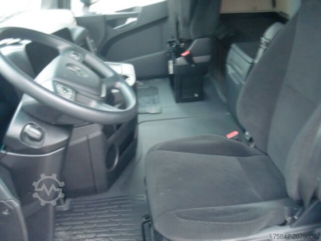 Volume tractor unit Mercedes-Benz Actros 1845 LS/NRL Hubkupplung Retarder