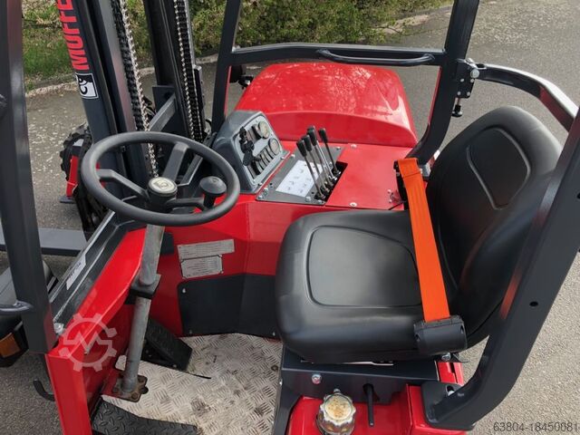 Carrello elevatore a forca Moffett M4 25.3